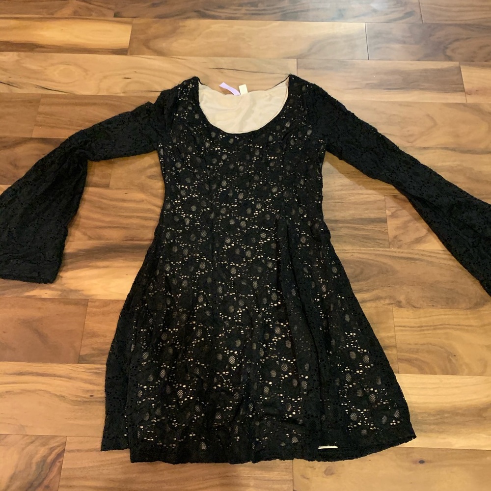 Black lace boutique dress